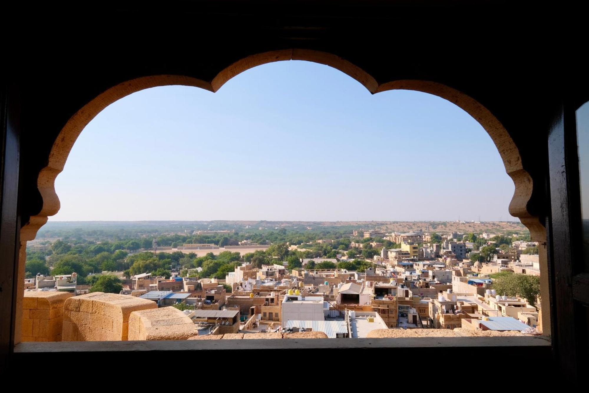 Saffron Guest House Jaisalmer Bagian luar foto